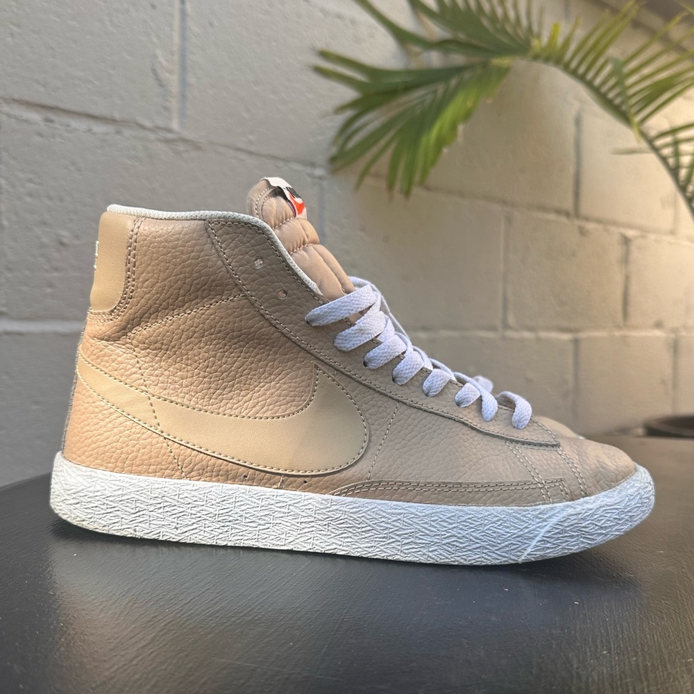 Nike high tops